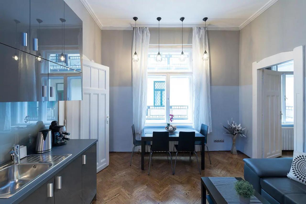 بودابست Vaci Street Premier Apartment المظهر الخارجي الصورة